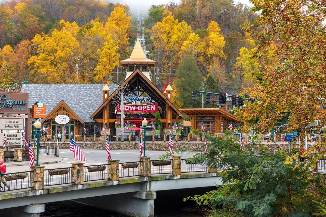 Smoky Mountain Dreams Villa Gatlinburg Exterior photo